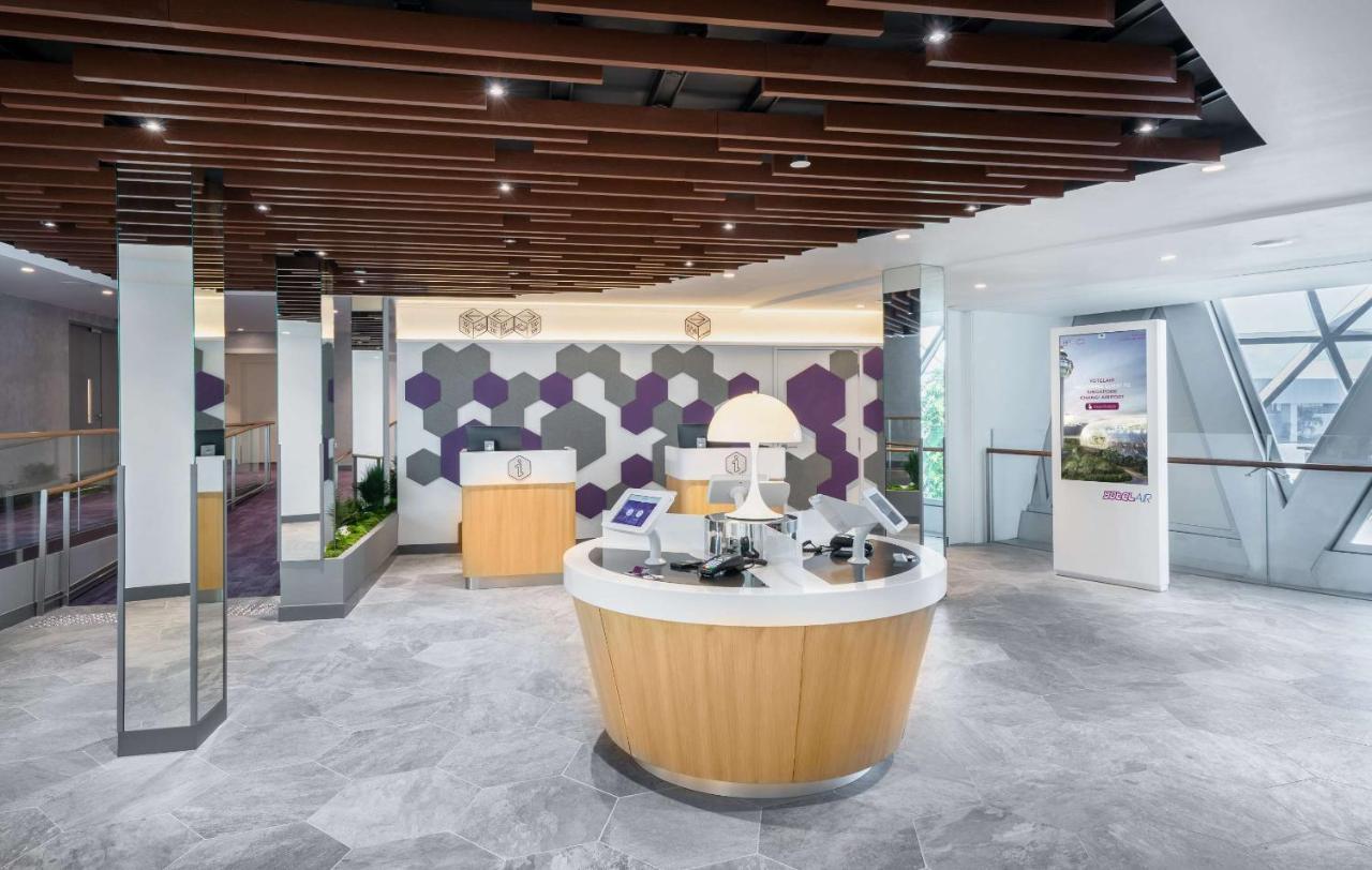 Yotelair Singapore Changi Airport Landside Exterior foto