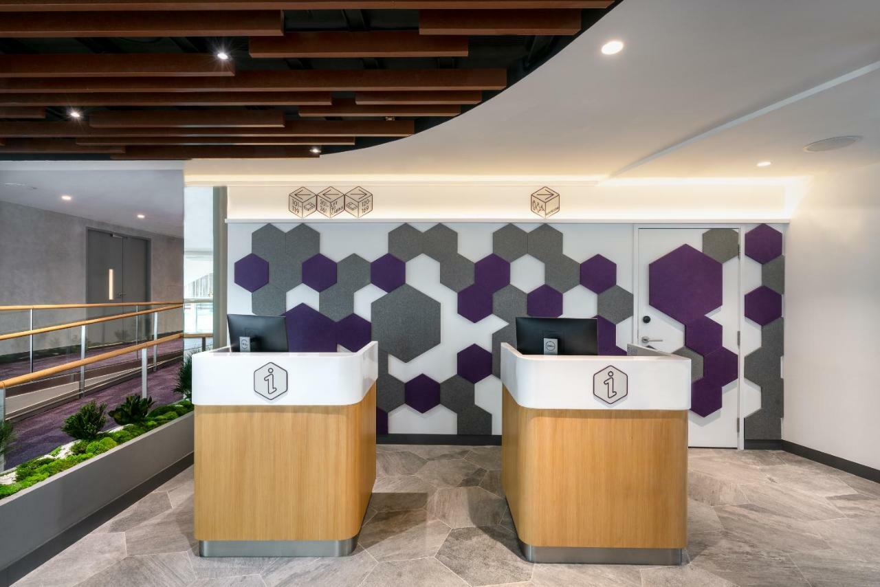 Yotelair Singapore Changi Airport Landside Exterior foto